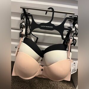 Lucky Brand Women's Bra Set - Black, White, and Pink